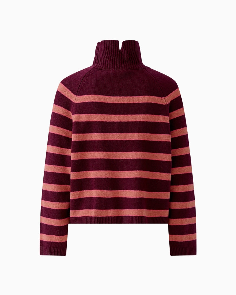 Oui Poloneck in Berry stand-up collar detail