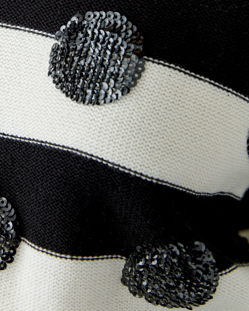 Oui Pullover in white and black sequin detail