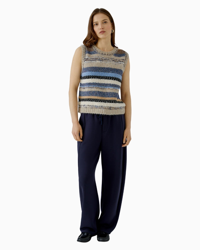 Oui Pullunder Vest in Beige/Blue styled view