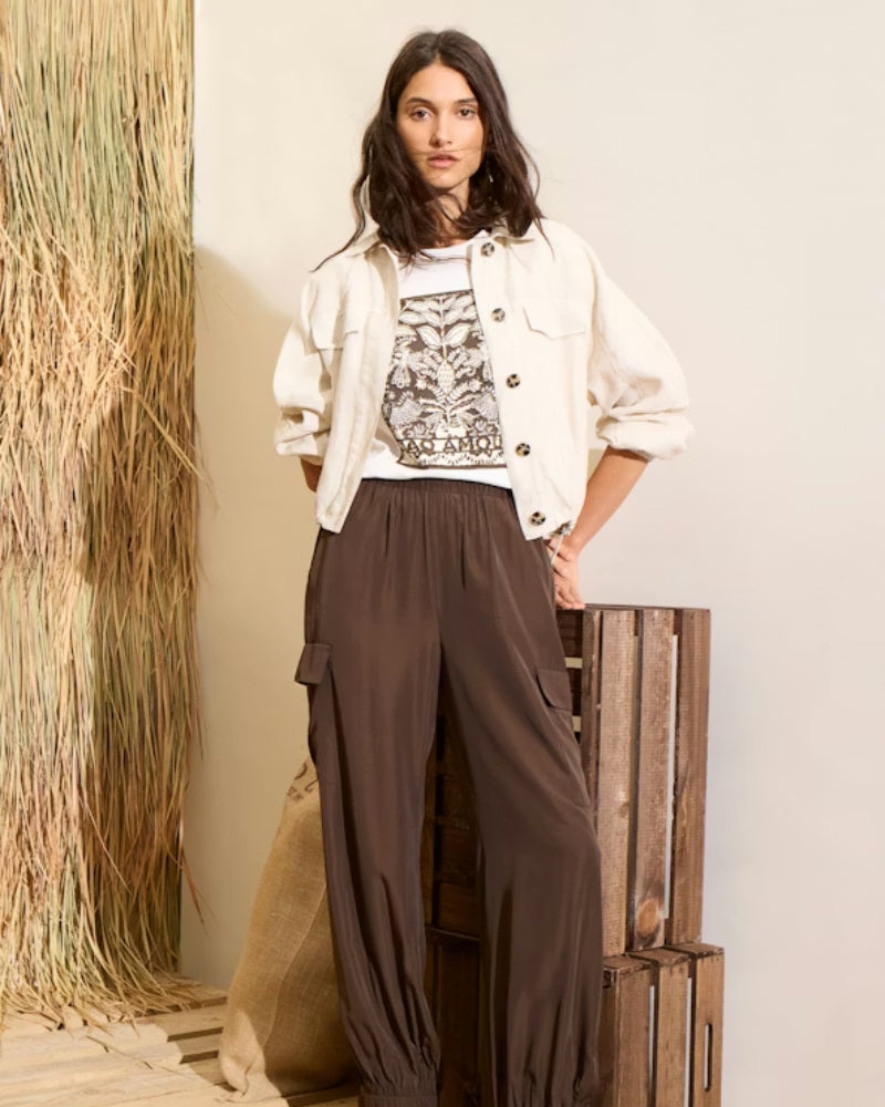 Oui beaded organic cotton T-shirt off white styled with brown trousers and light jacket
