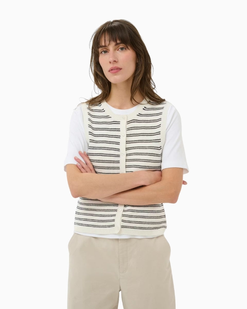 Part Two Gemma knit vest front view – Áines Boutique