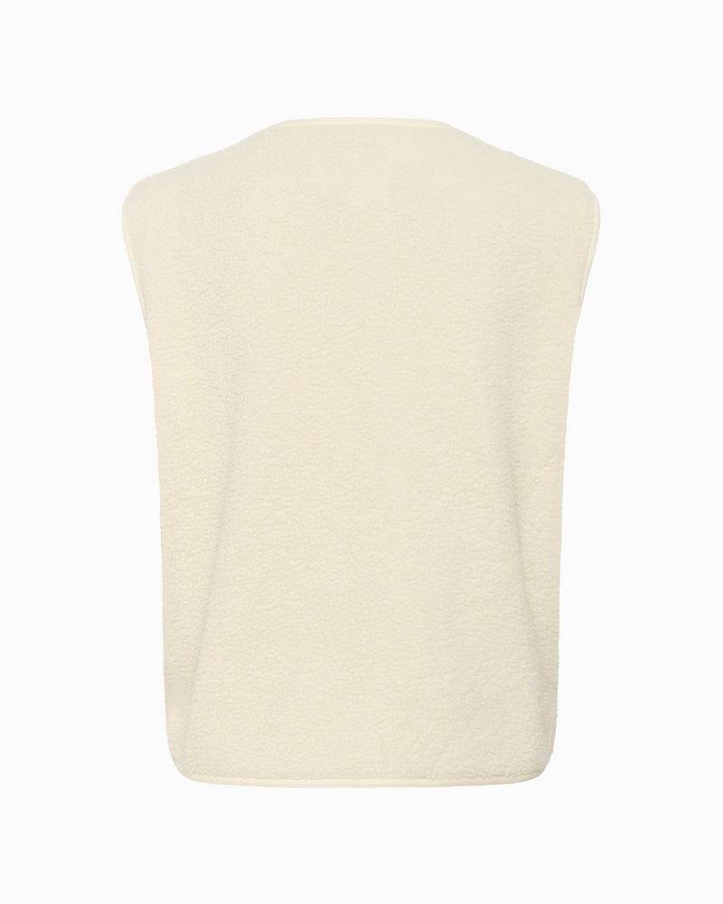 Back of fleece gilet from Part Two with clean straight cut