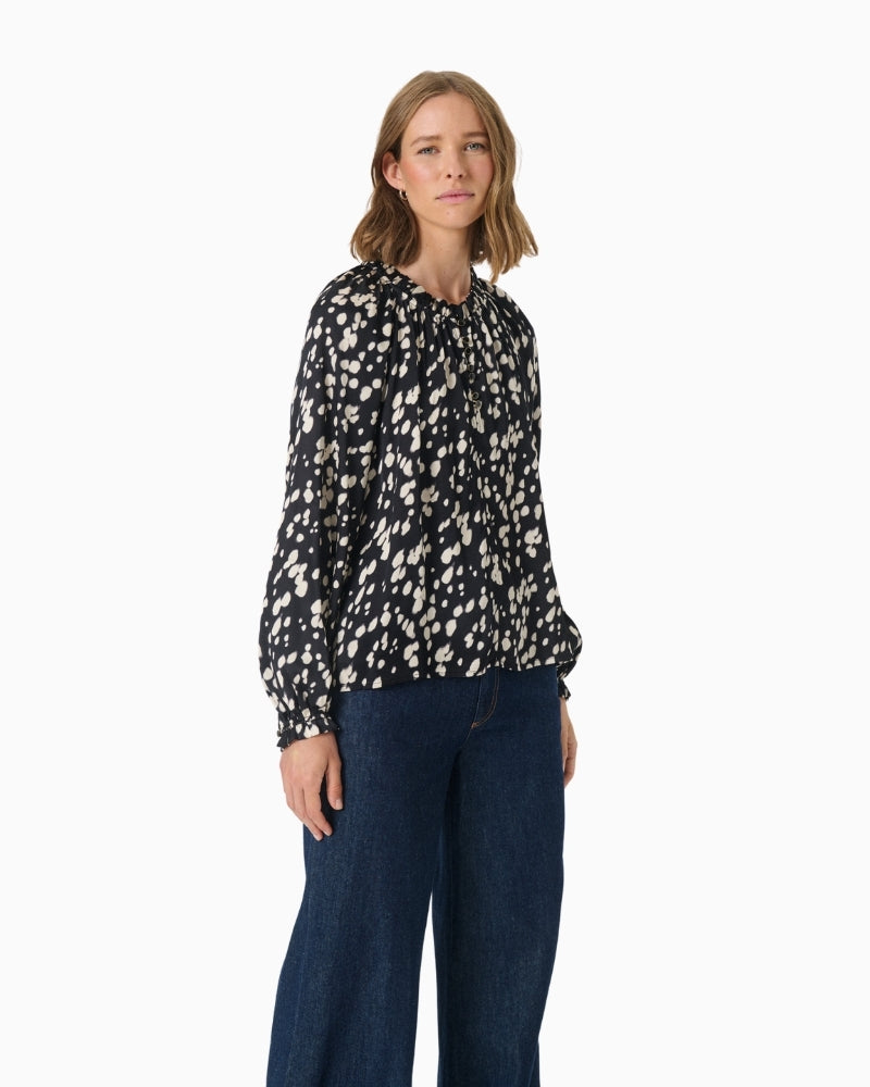 Part Two Venessa shirt in lightweight viscose with long sleeves