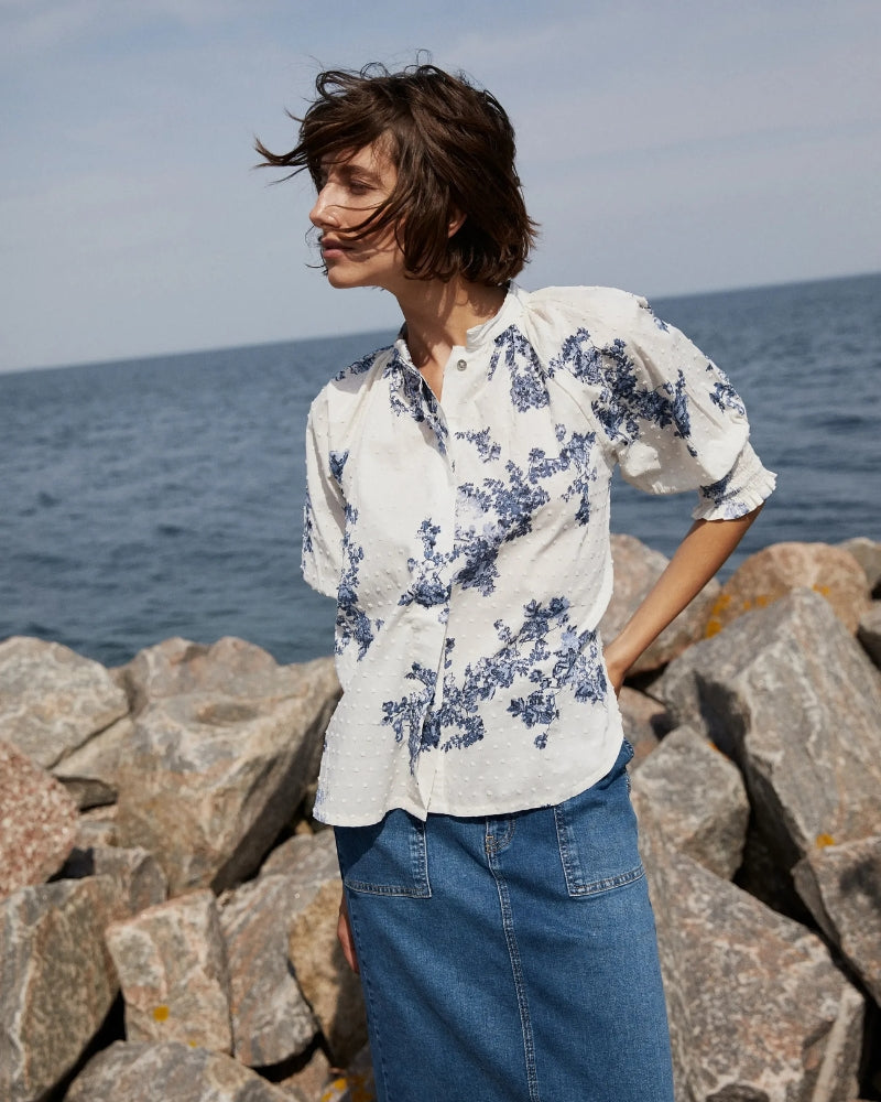 Part Two AlmeraPW blouse blue white angled front view