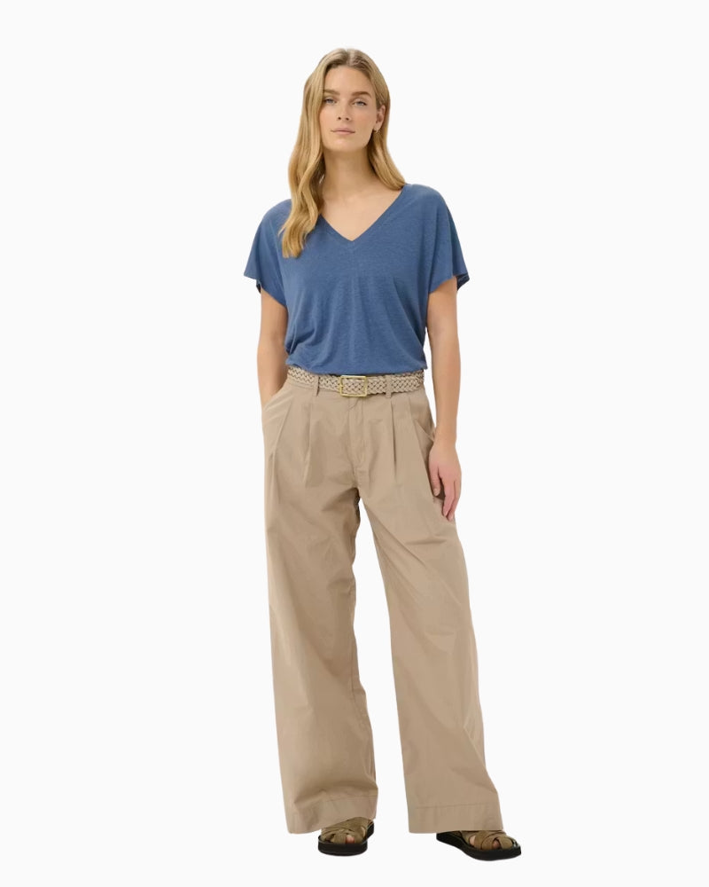 Part Two AxelinesPW T-shirt indigo front view V-neck loose fit on model