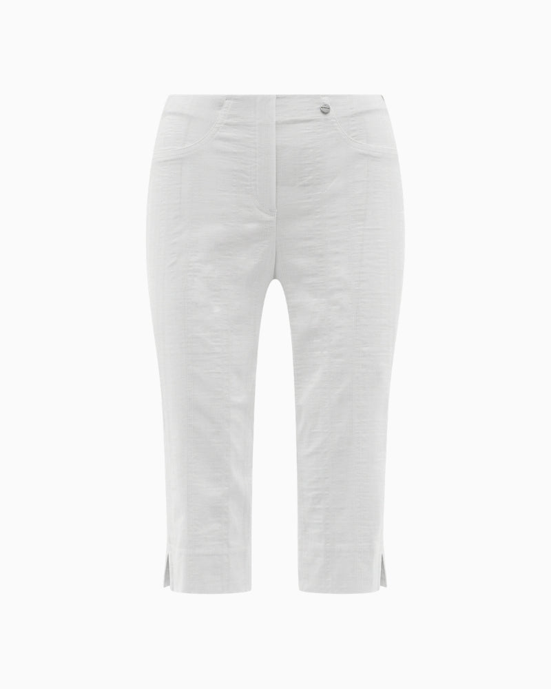 Robell Bella shorts white seersucker texture detail