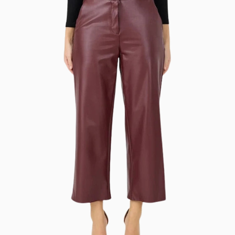 Robell Cloe Faux Leather Cropped Trousers in Burgundy front view