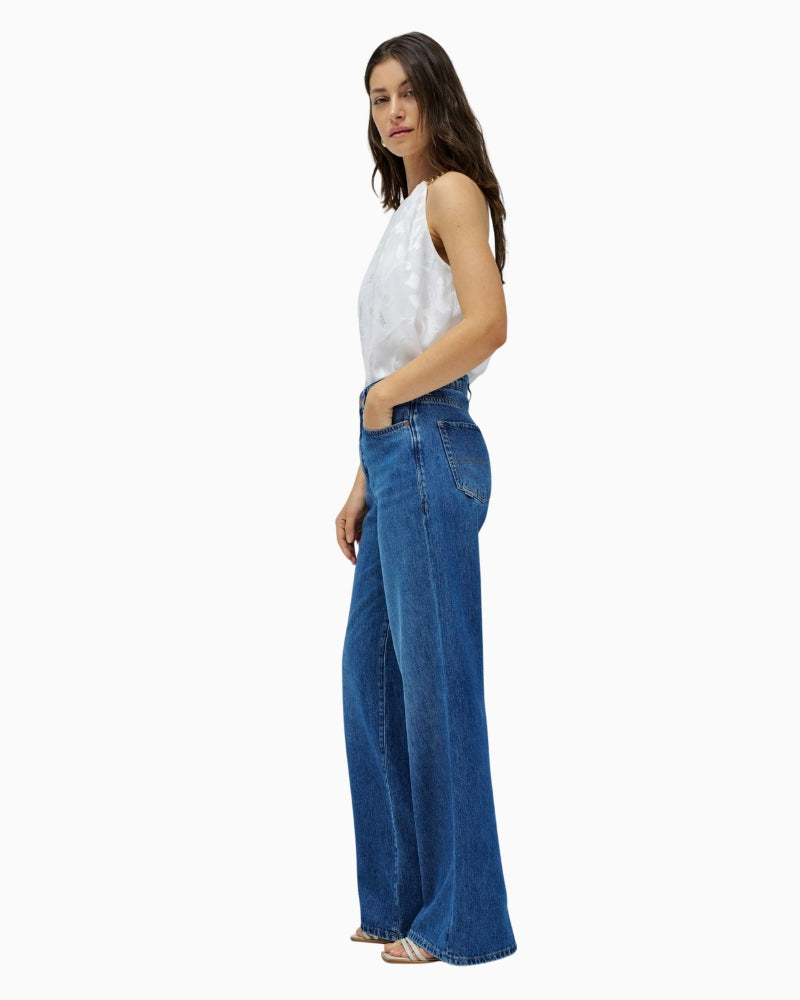 Side view of High-waisted wide-leg jeans by Salsa in blue denim with soft cotton lyocell blend