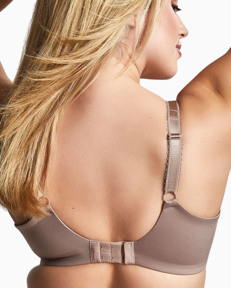 Sculptresse Chi Chi Bra in cappuccino strap detail