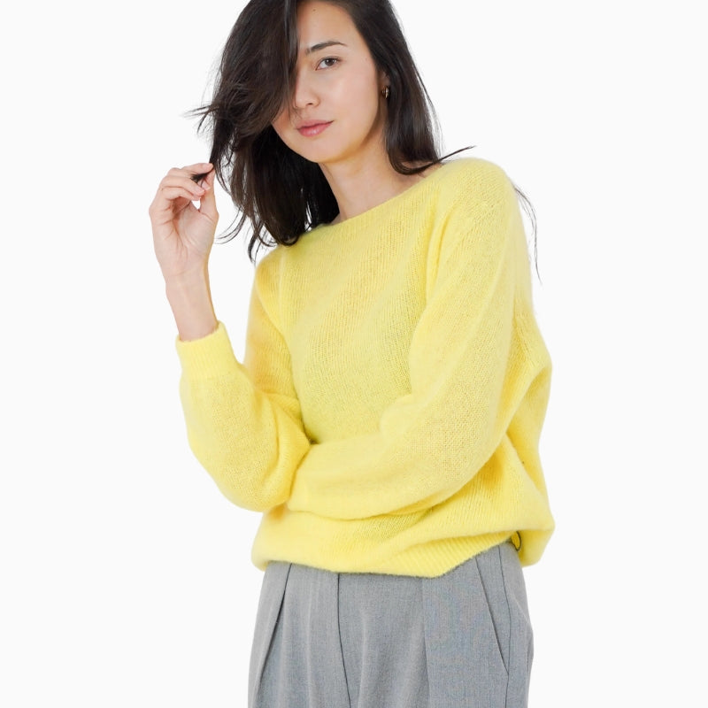 TWNS The Label Sanibel Boat Neck Sweater in Sunrise boat neckline detail