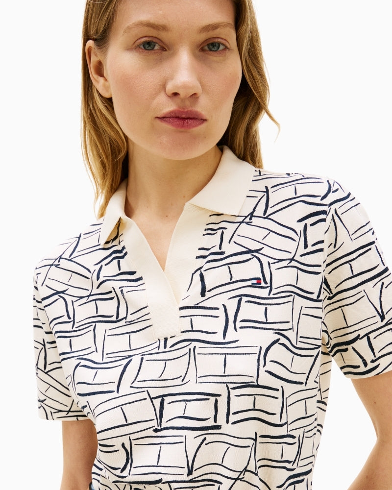 Polo collar and short sleeve detail – Áines Boutique