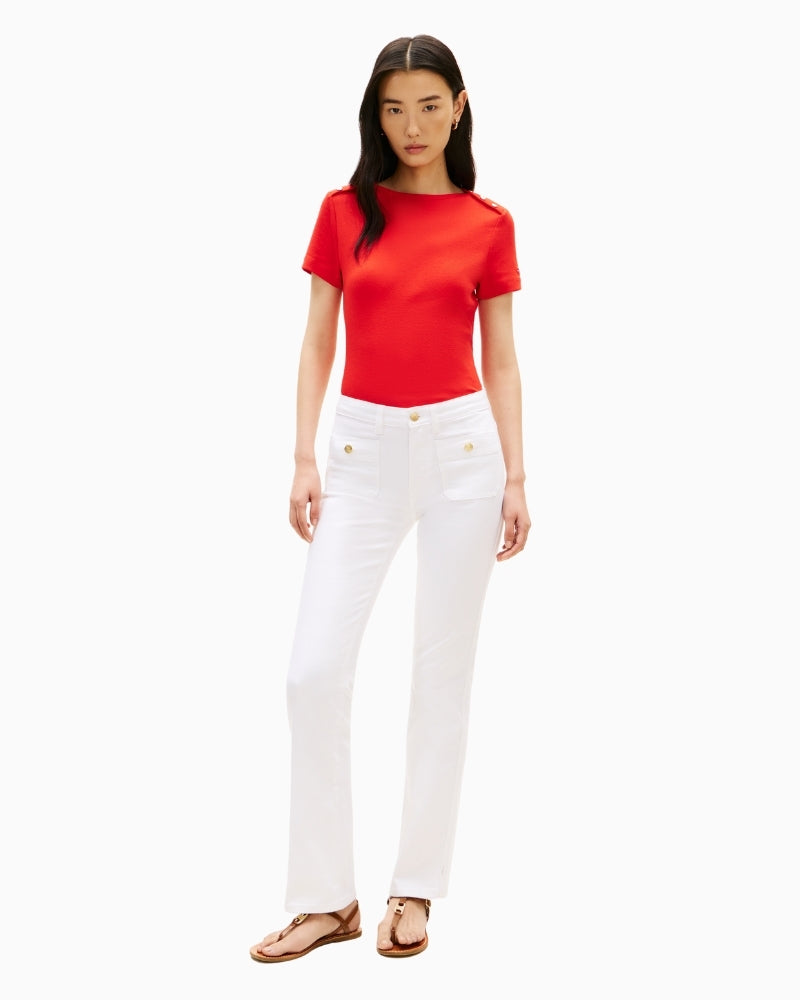 Tommy Hilfiger slim tee styled with white trousers – Áines Boutique