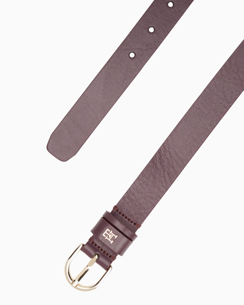 Detail of buckle and stitching on Tommy Hilfiger belt