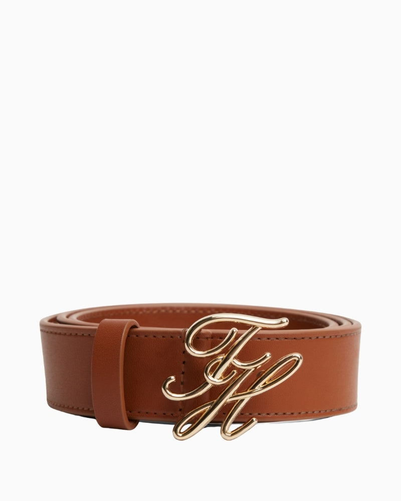 Tommy Hilfiger TH Script 3.0 leather belt tan buckle close-up – Áines Boutique