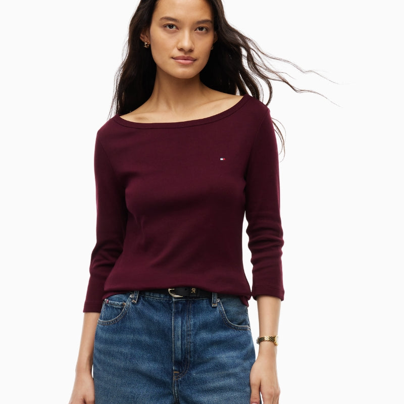 Tommy Hilfiger Cody Boat-Neck Tee in Burgundy front view