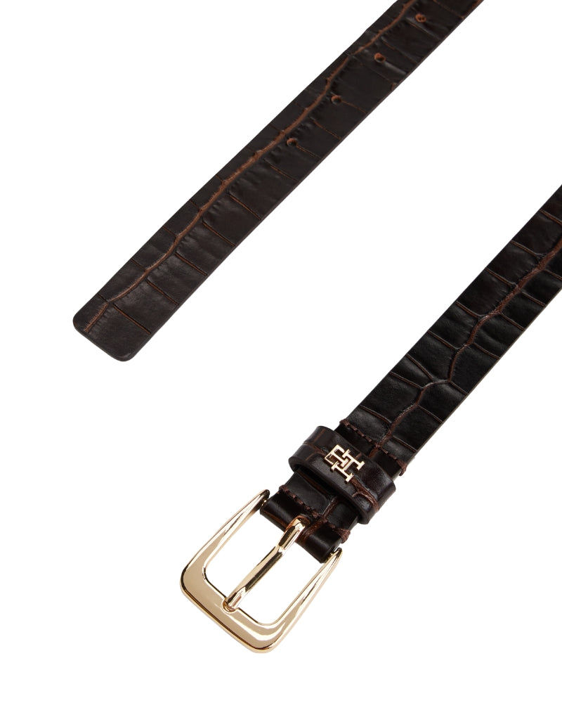 2.5cm brown leather belt laid flat