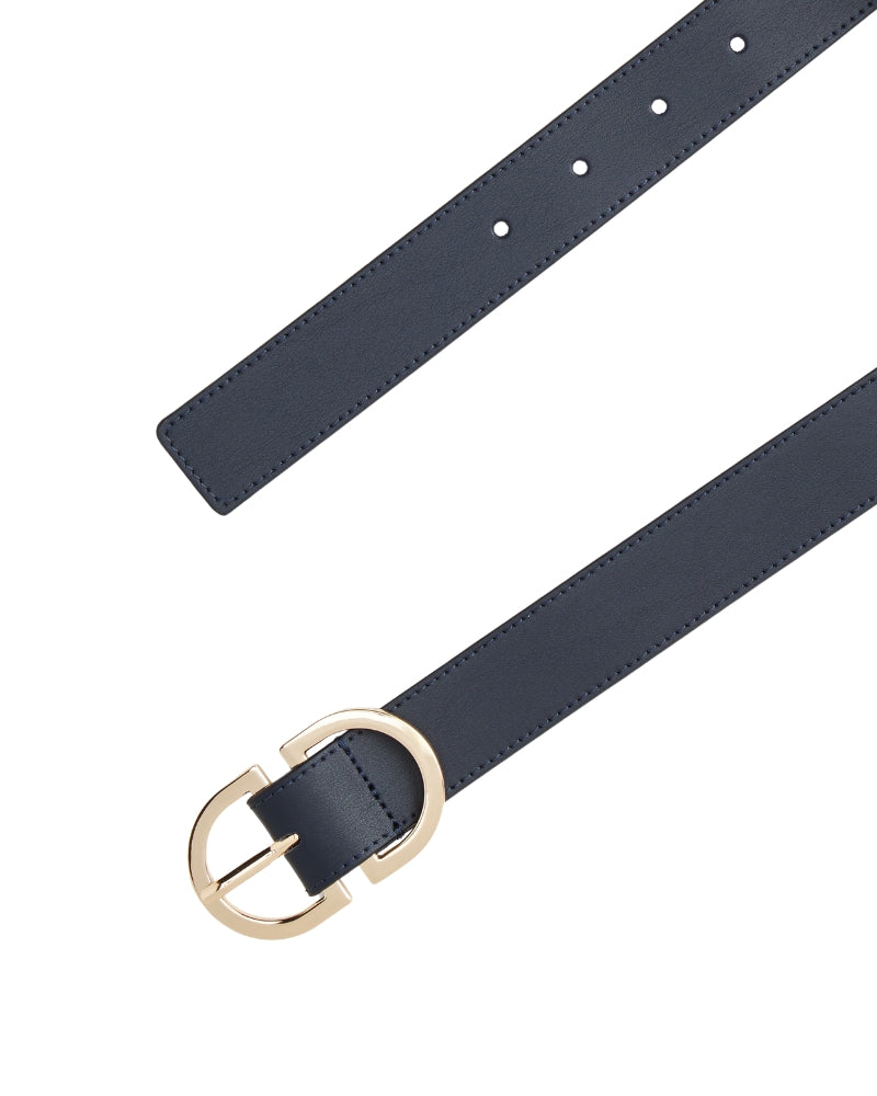 Tommy Hilfiger Navy Leather Belt Slim leather belt in navy