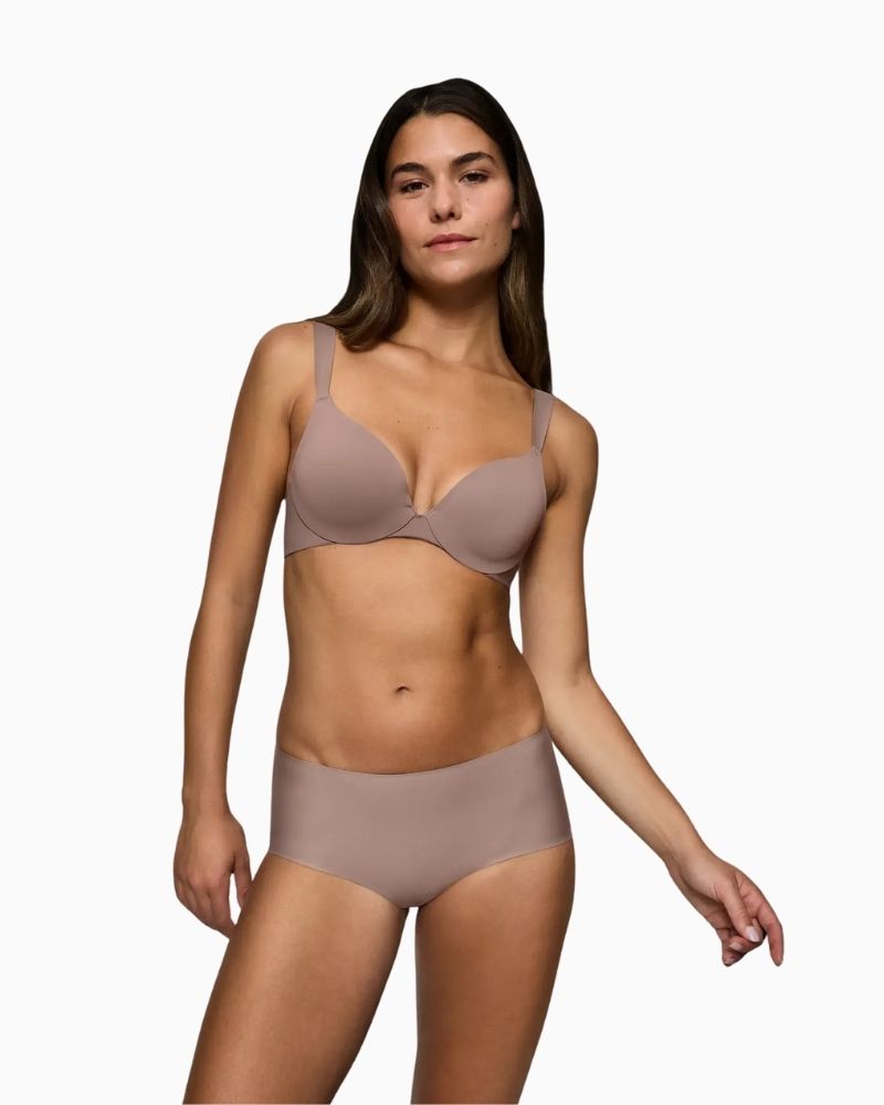 Triumph Body Make-Up Illusion Shorts in Chocolate Mousse with smooth bonded edges