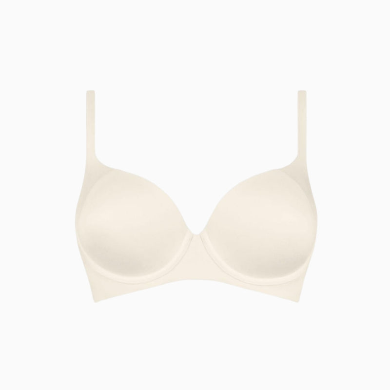 Triumph - Body Make-Up Soft Touch in Cream - Full View
