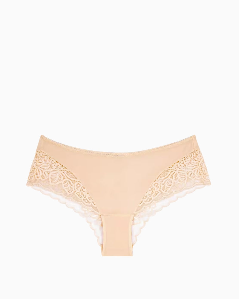 Triumph Amourette Spotlight Hipster Knickers in nude front view