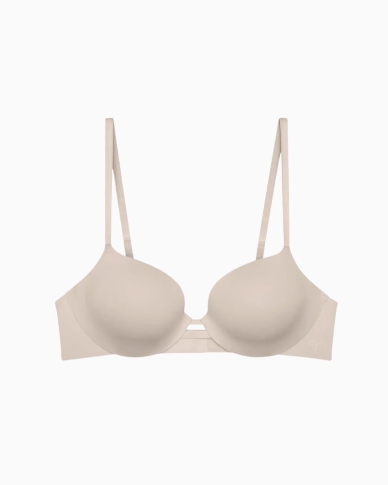 Triumph Body Make-Up Illusion wired bra nude beige seamless cup details