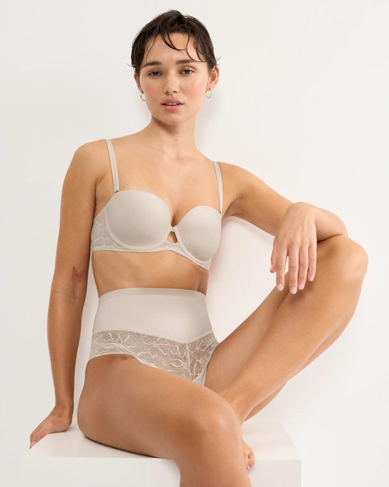 Triumph Comfort Contour Wired Padded Bra nude angled view