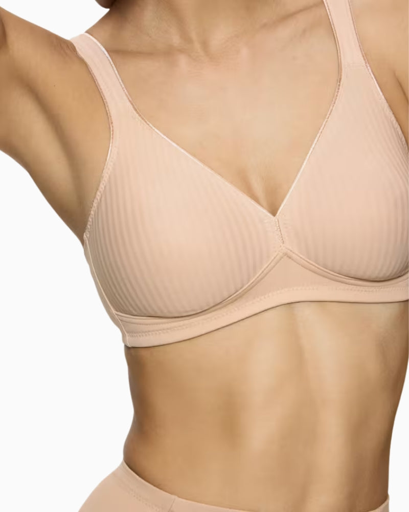 Triumph Modern Soft Cotton Bra in skin fabric detail