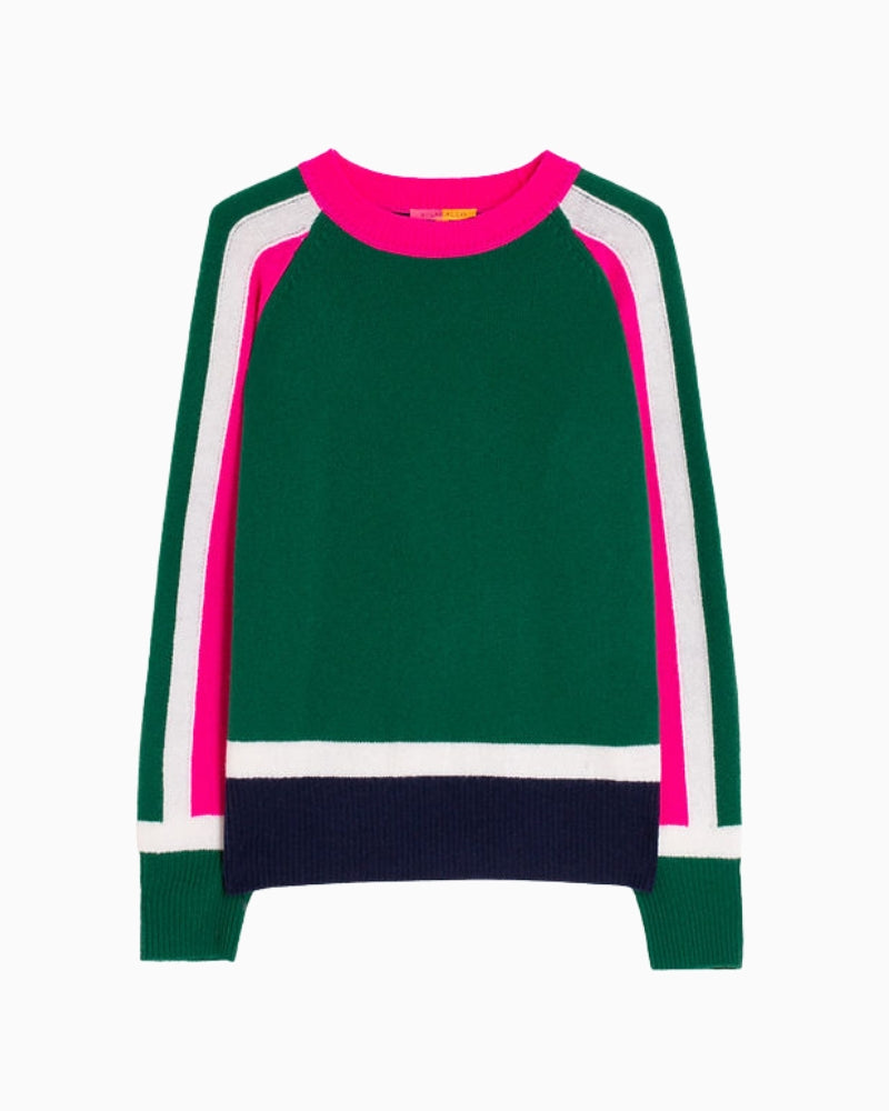 Front view of Vilagallo wool sweater with round neckline and raglan sleeves