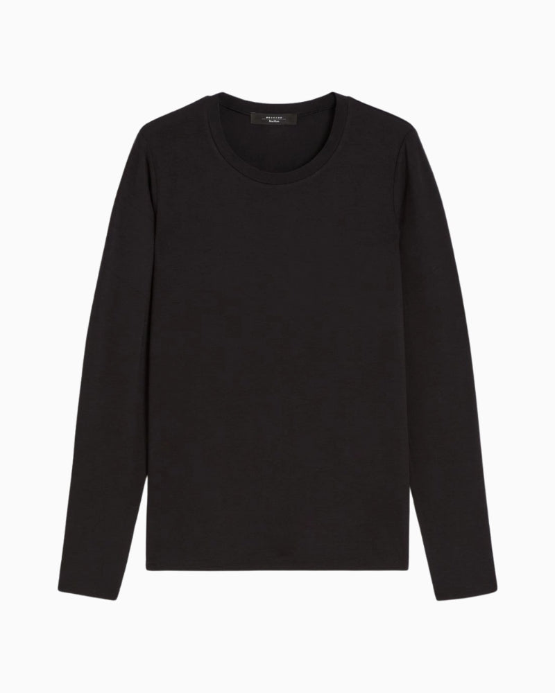 Front view of figure-hugging Multie T-shirt with long sleeves