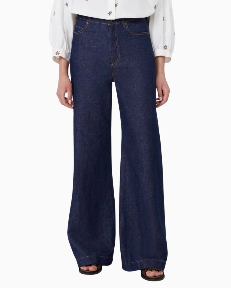 Weekend Max Mara flared jeans navy front view – Áines Boutique