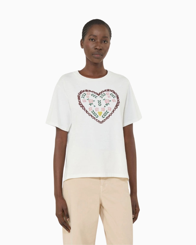Weekend Max Mara Tenue t-shirt white back view butterfly logo detail – Áines Boutique