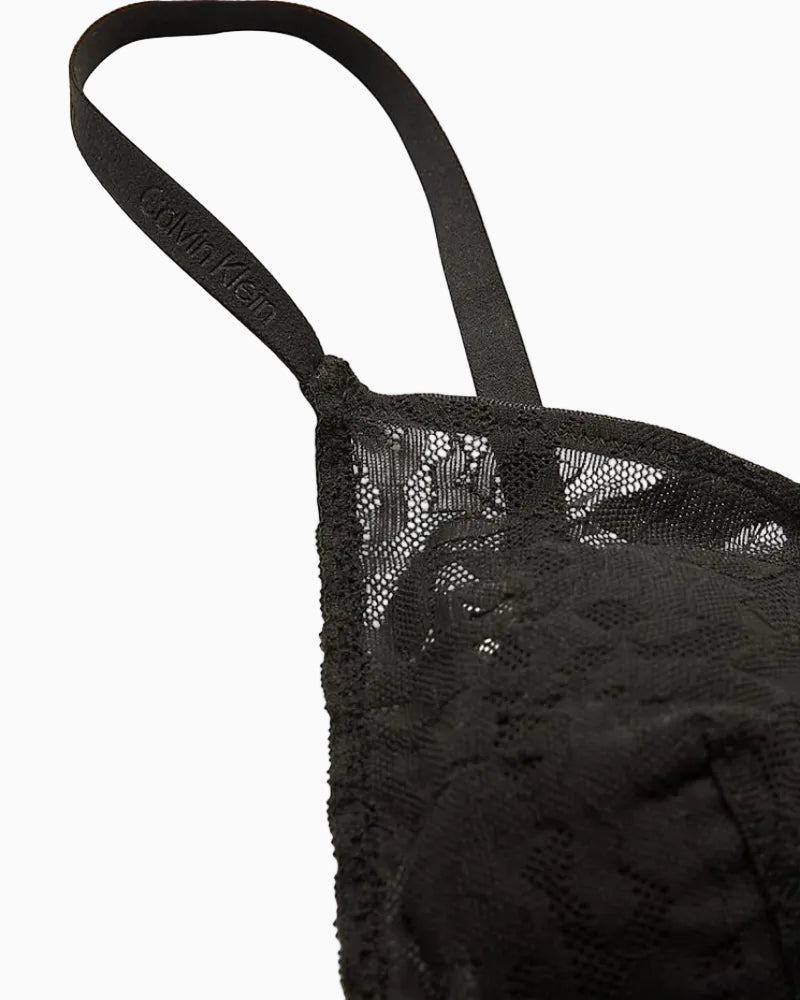 Calvin Klein- LIGHTLY LINED PLUNGE