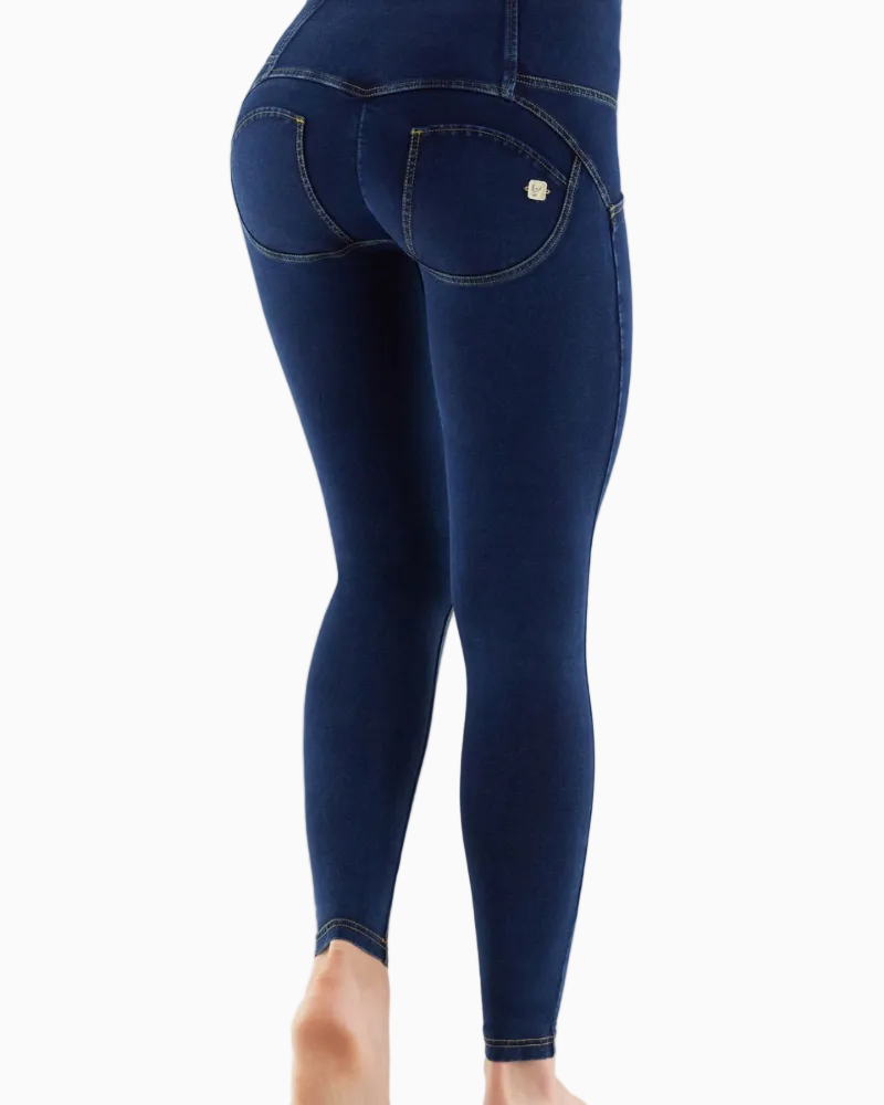 Freddy - 3 Button High Rise Trouser