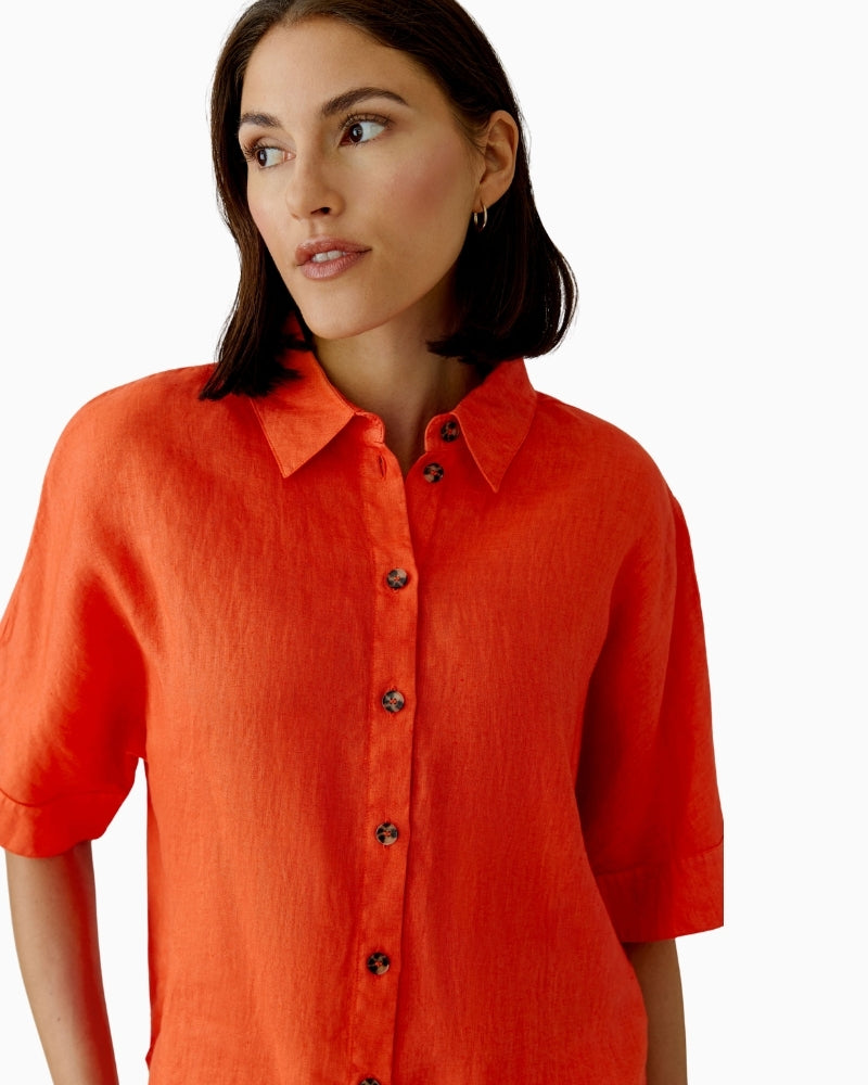 Oui linen short sleeve blouse pinciana orange collar detail close-up