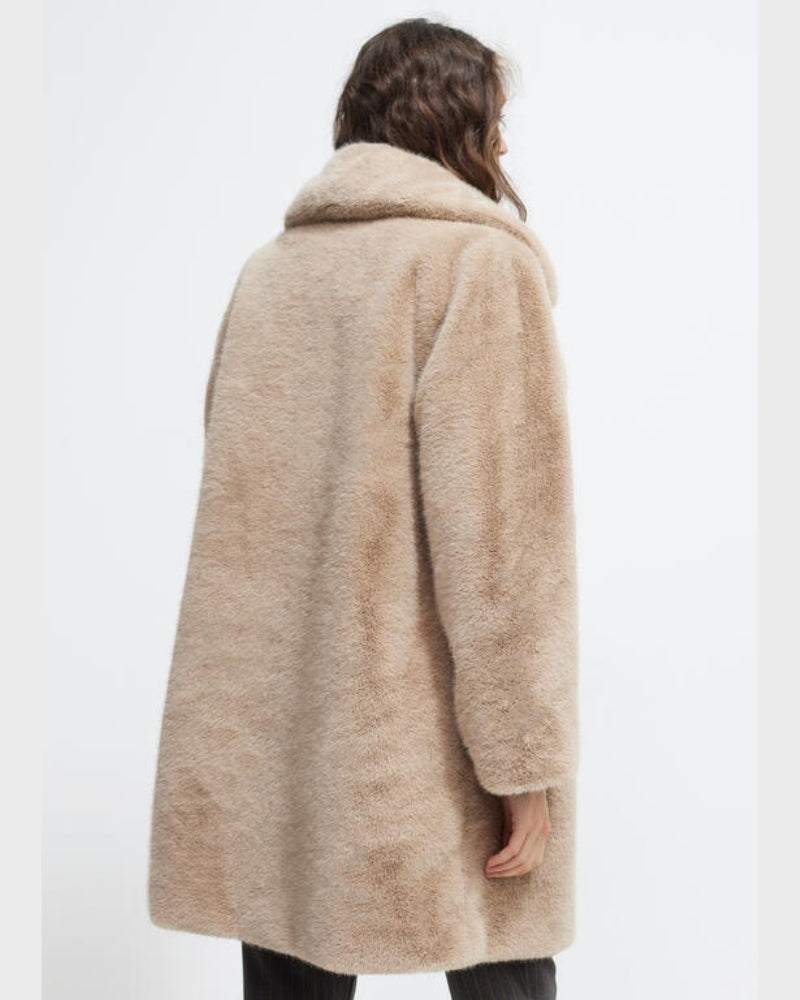 Lola Casademunt - Faux Fur Coat