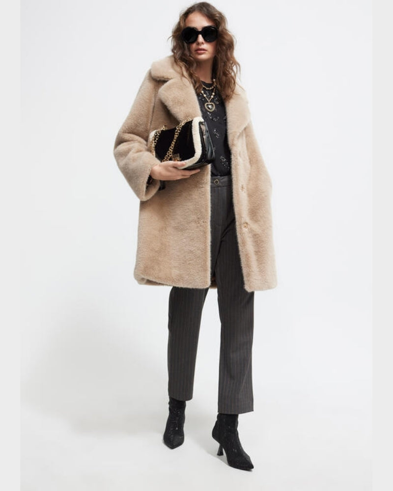 Lola Casademunt - Faux Fur Coat