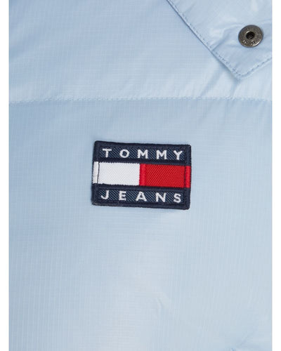 Tommy Jeans - Crop Alaska Puffer Jacket in Baby Blue - Logo View