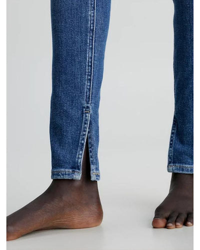 Calvin Klein - High Rise Super Skinny Ankle Jeans in Denim - Close View