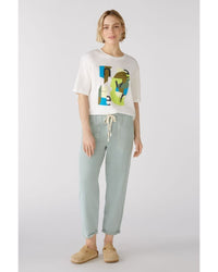 Oui - T-Shirt in Off White - Front View