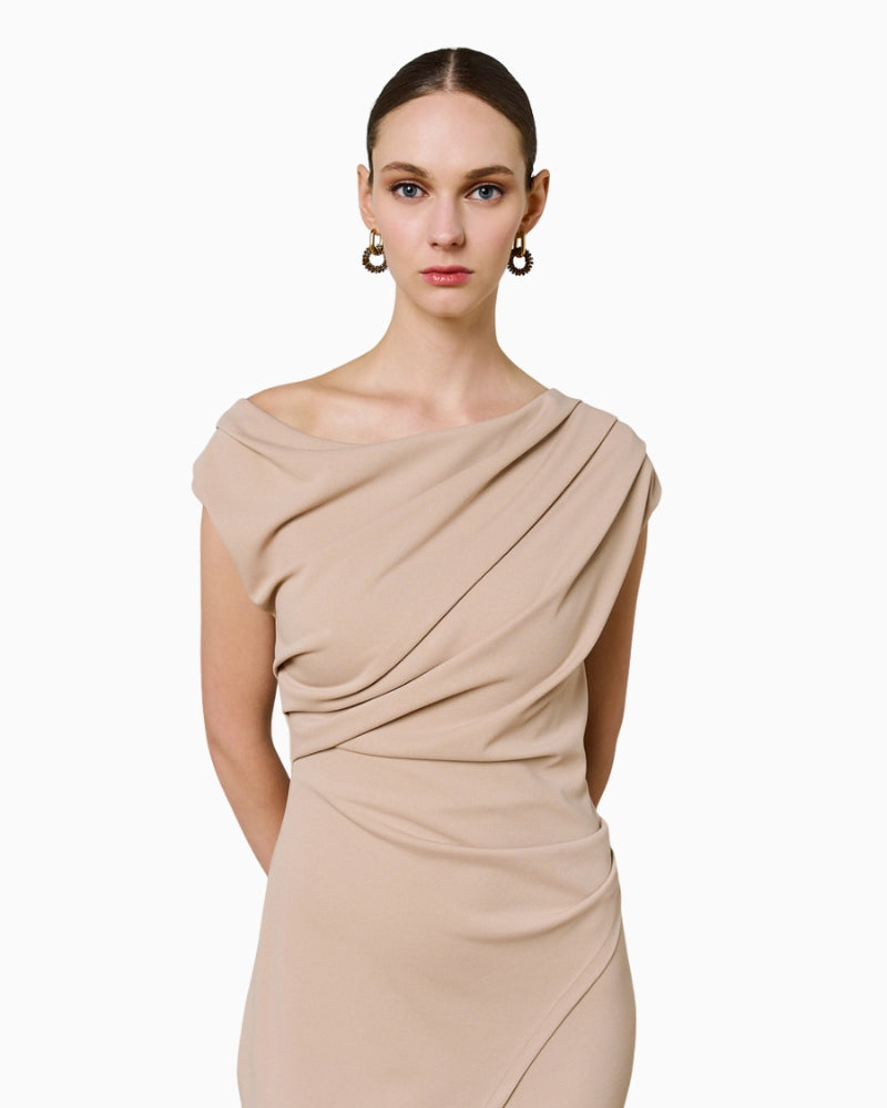 Front view of midi dress with body-hugging shape and front slit