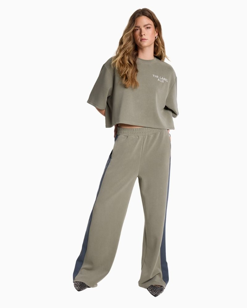 Alix The Lable - Flowy Cropped T Shirt 
