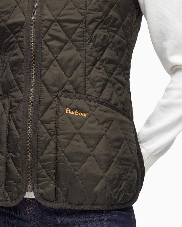 Barbour logo detail on patch pocket – Betty Liner