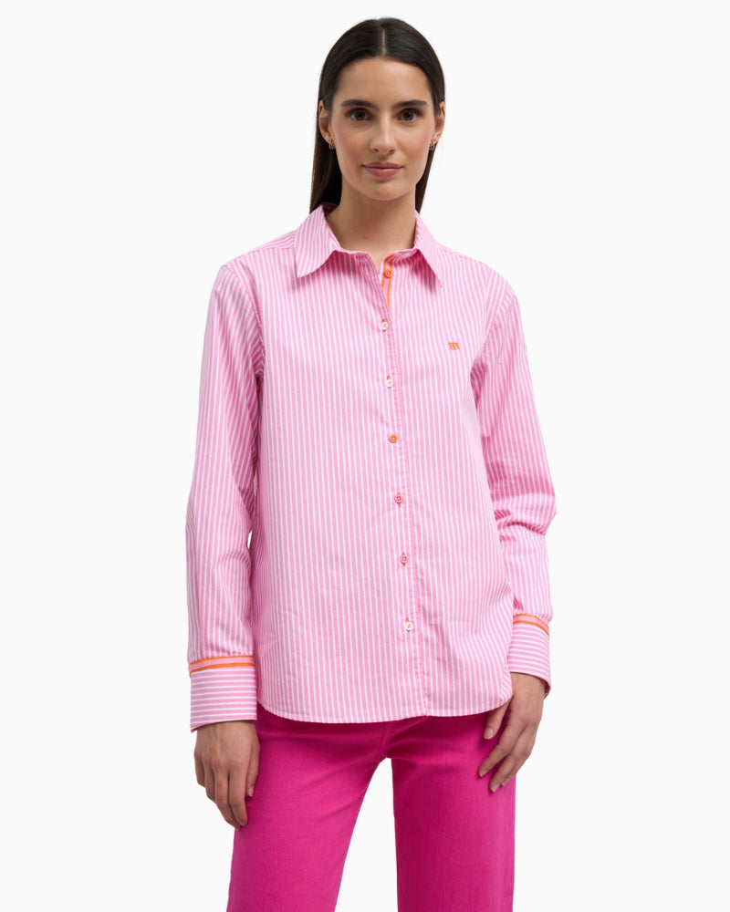 Bariloche Vereda pink shirt, front view on model – Áines Boutique