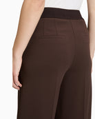 Close up of Plain cropped culottes by Betty Barclay with high waist and side pockets