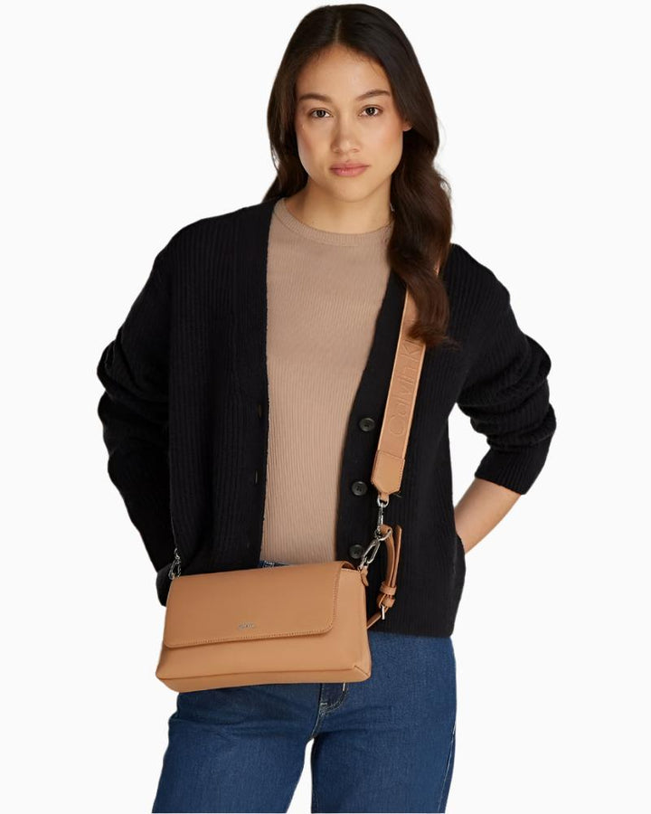 Calvin Klein - CK Must Convertible Shoulder Bag