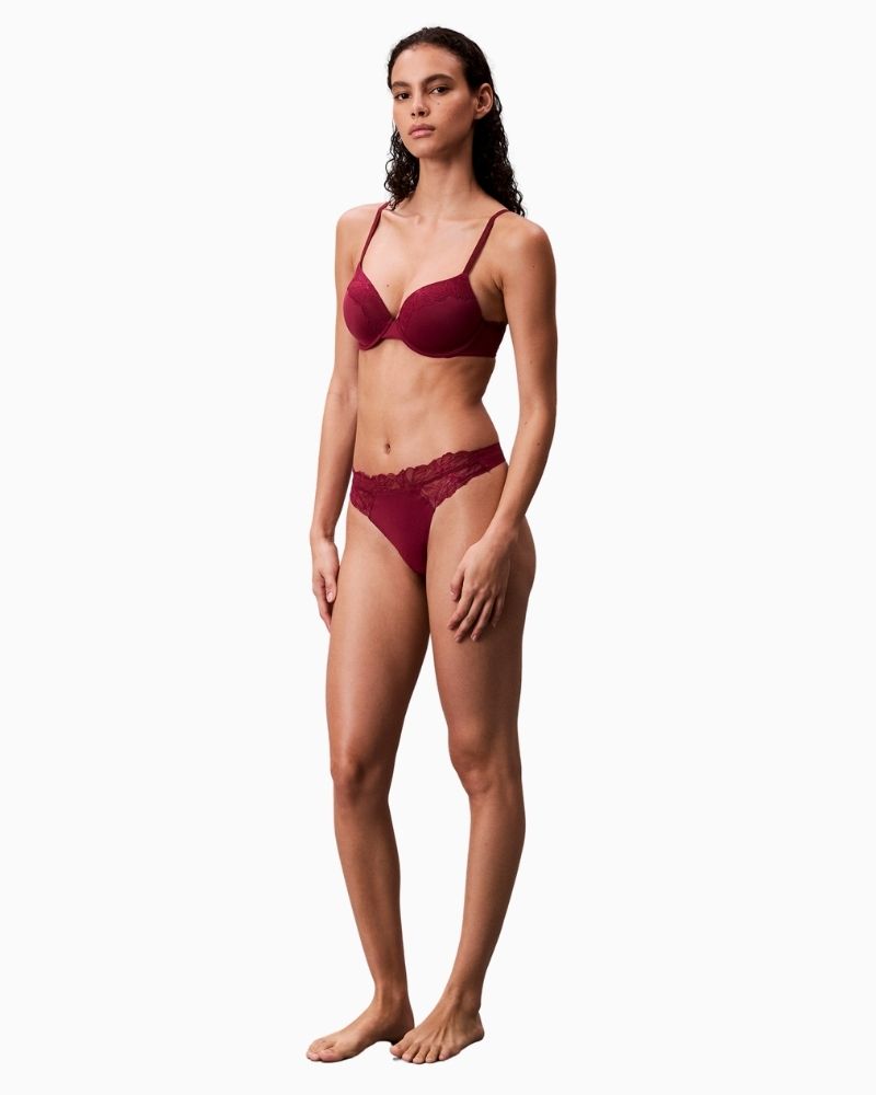Calvin Klein pink lightly lined full coverage bra with adjustable straps