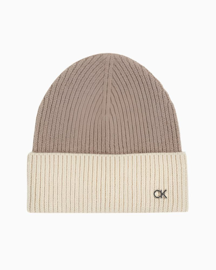 Calvin Klein - Metal Two-tone Chunky Beanie