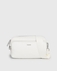 Calvin Klein - Must Shoulder Bag