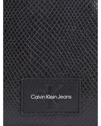 Calvin Klein - Sculpted Camera Bag