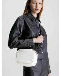 Calvin Klein - Ultralight Double Zip Camera Bag